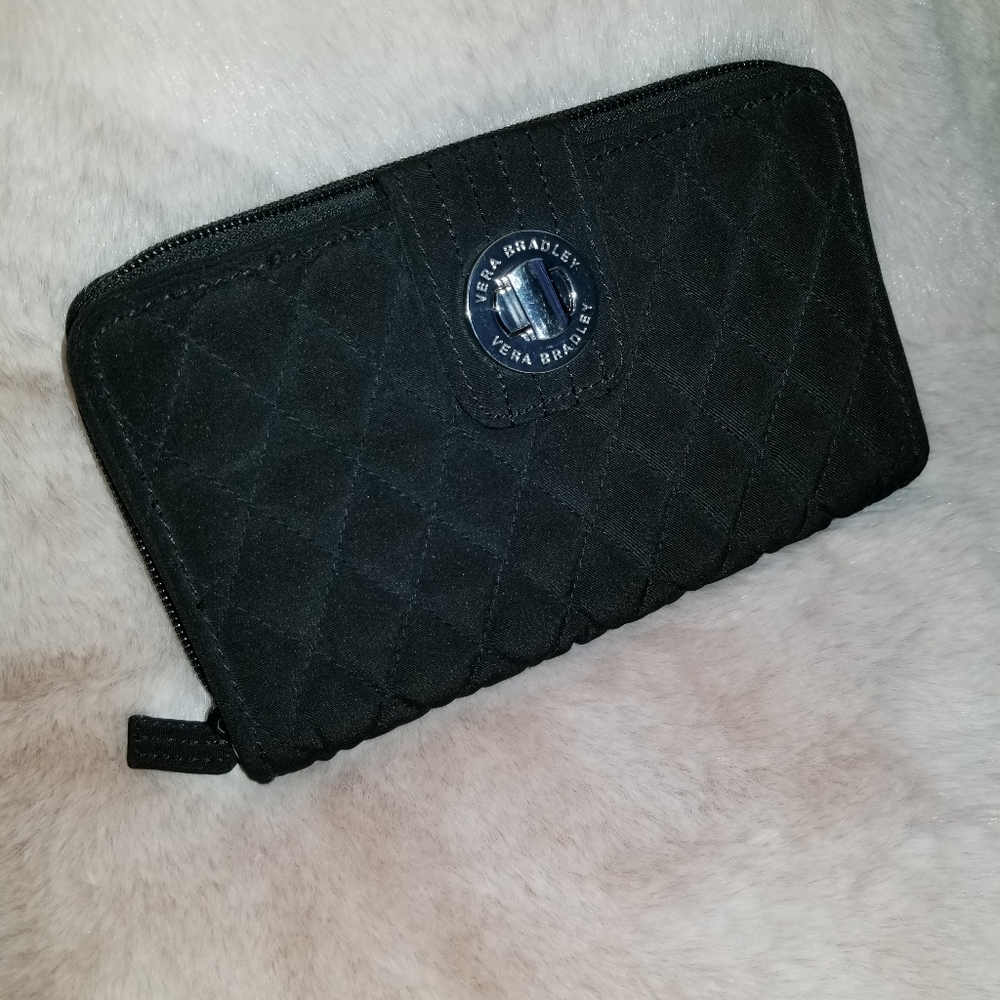 Vera Bradley zipper wallet